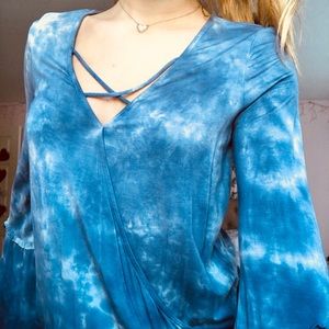American Eagle Soft & Sexy Blue Tie Dye Top